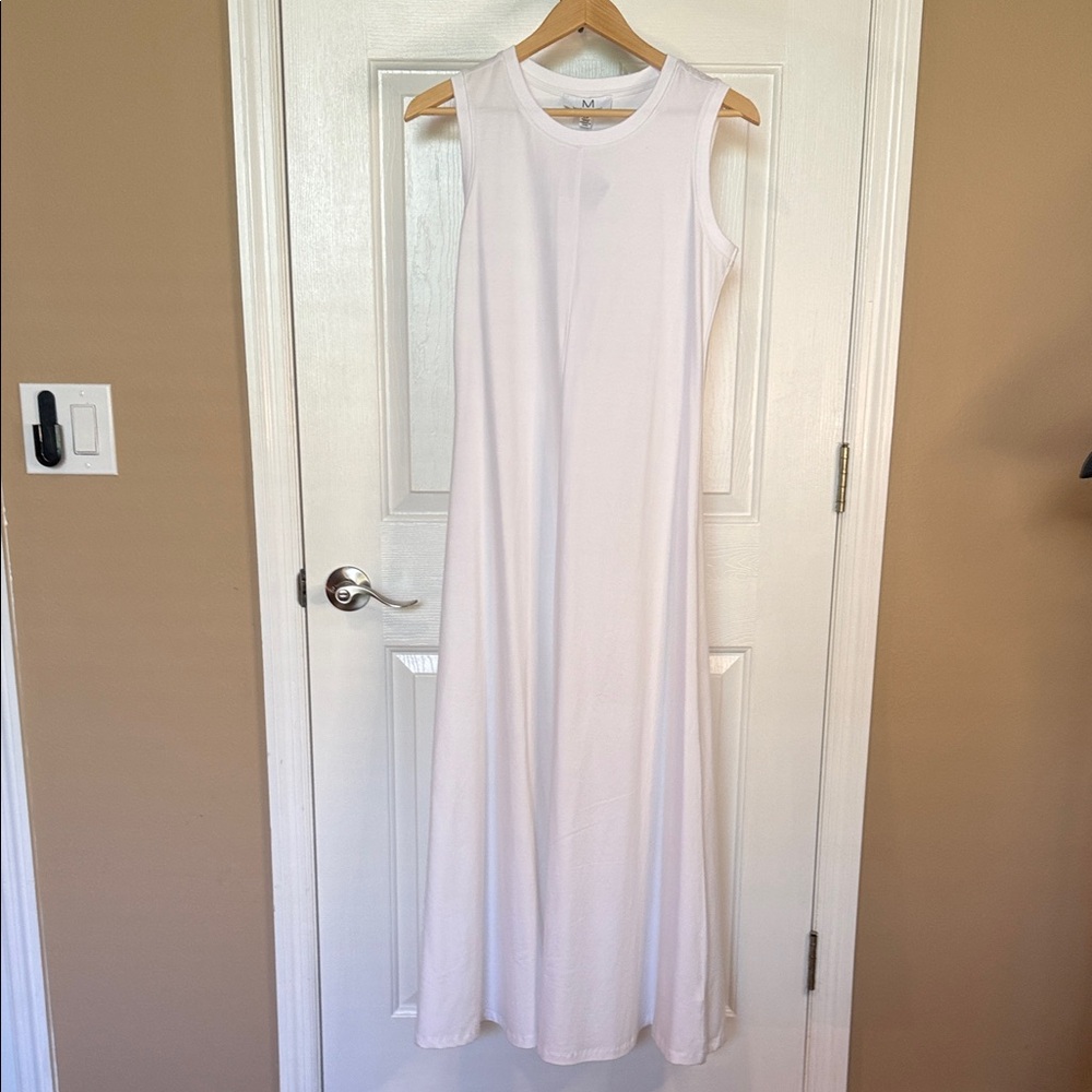 Magaschoni Sleeveless Maxi Dress in Soft White - Picture 2 of 4